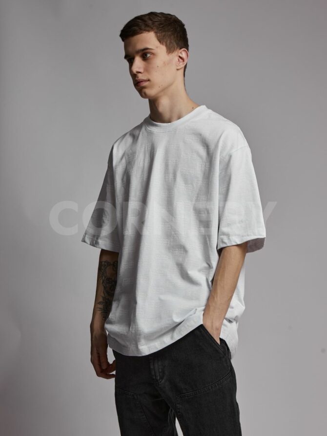 Футболка Balenciaga — изображение 5