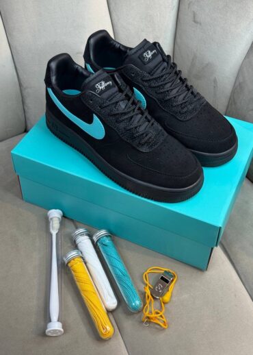 Кеды Nike x Tiffany Premium