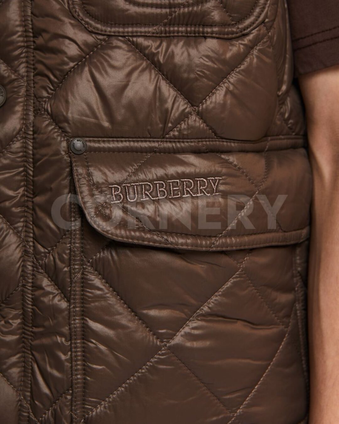 Жилет Burberry — изображение 8