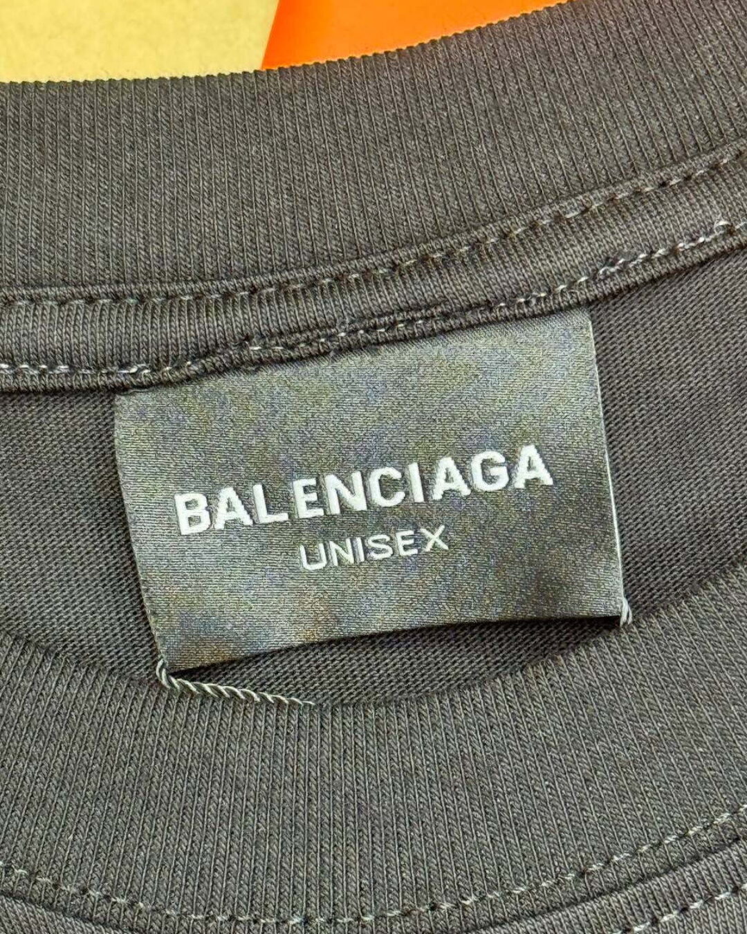 Футболка Balenciaga — изображение 8