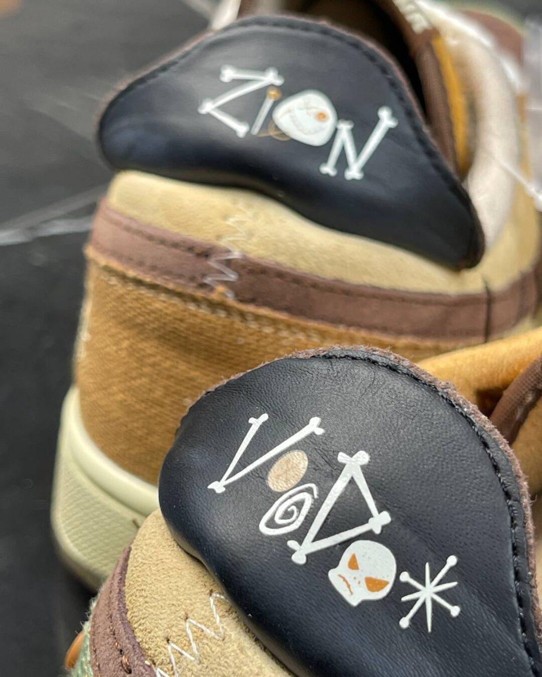 Кеды Nike Zion Williamson X Air Jordan 1 Retro Low OG Voodoo — изображение 8
