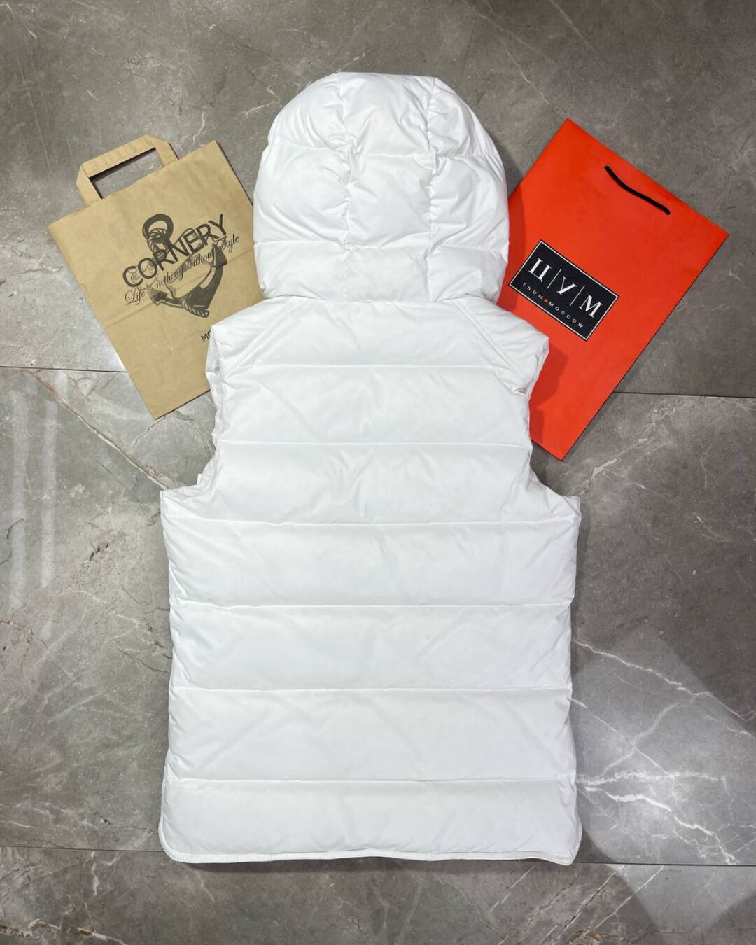 Жилет Moncler — изображение 2