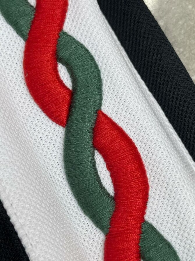 Шорты Gucci — изображение 3