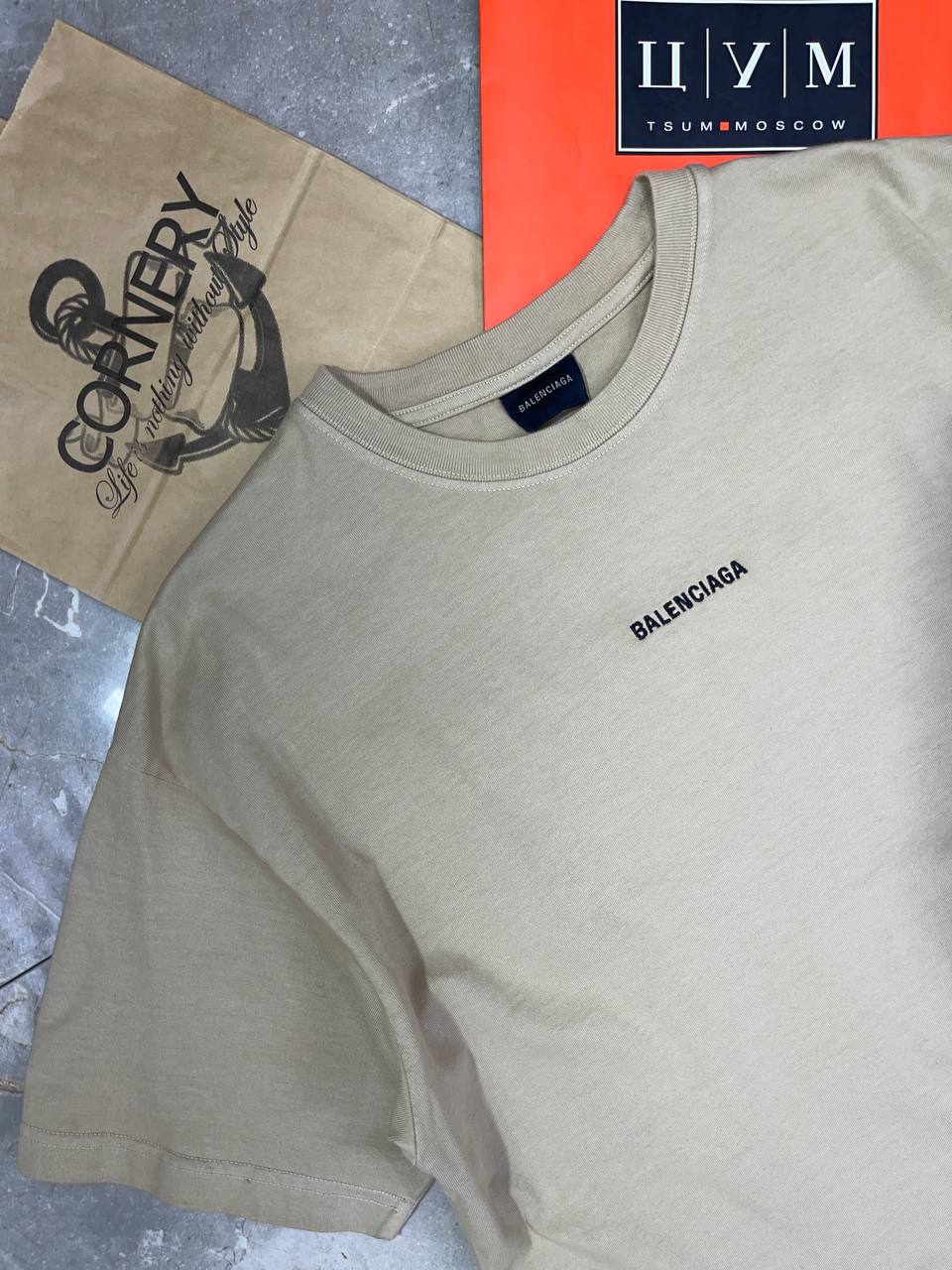 Футболка Balenciaga — фото 4