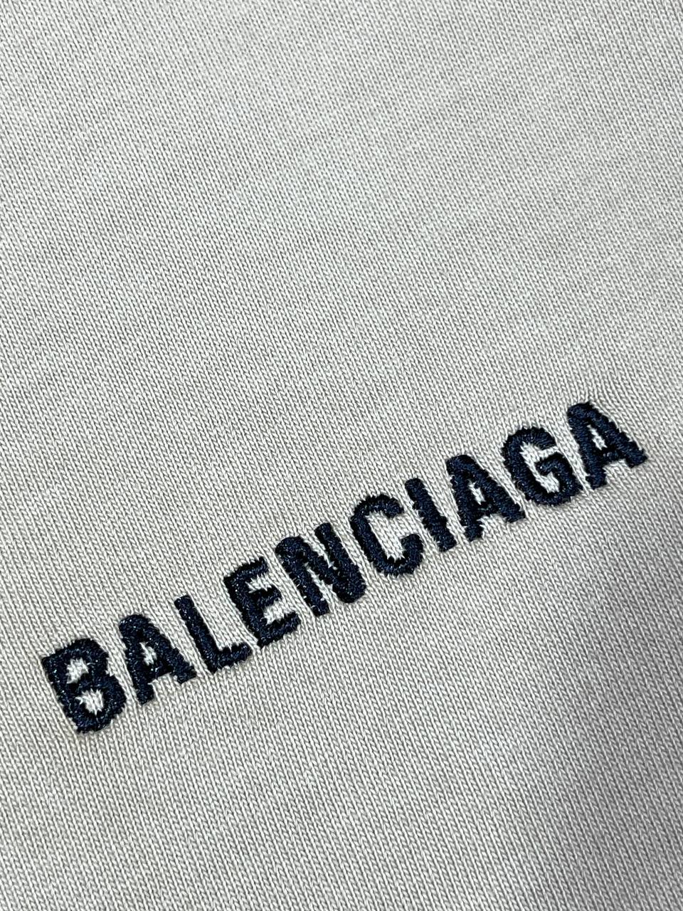 Футболка Balenciaga — фото 8