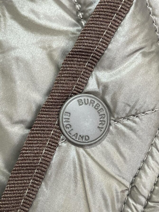 Жилет Burberry — изображение 6