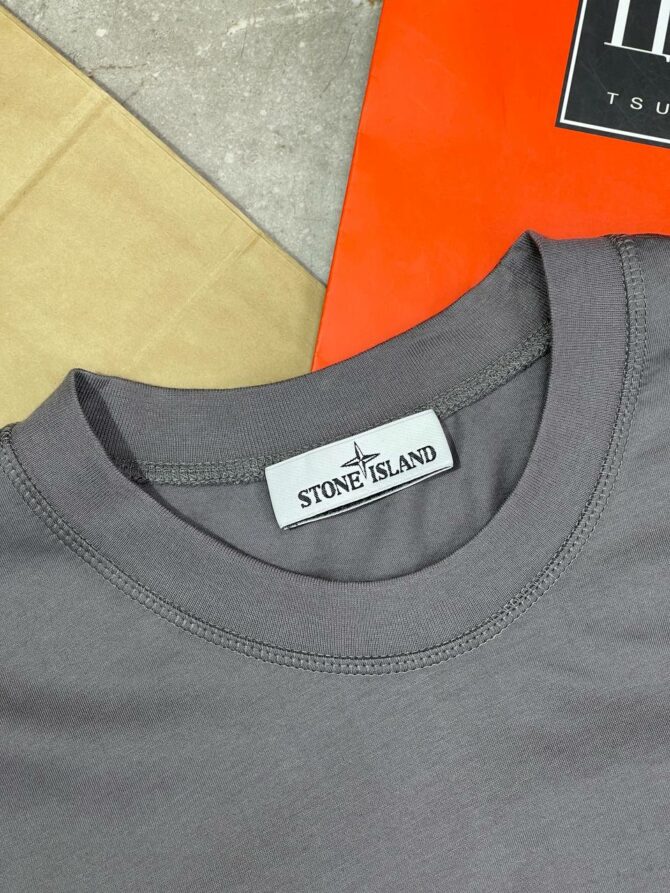 Футболка Stone Island — изображение 9