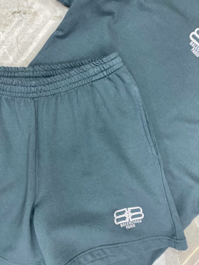 Костюм Balenciaga — изображение 4