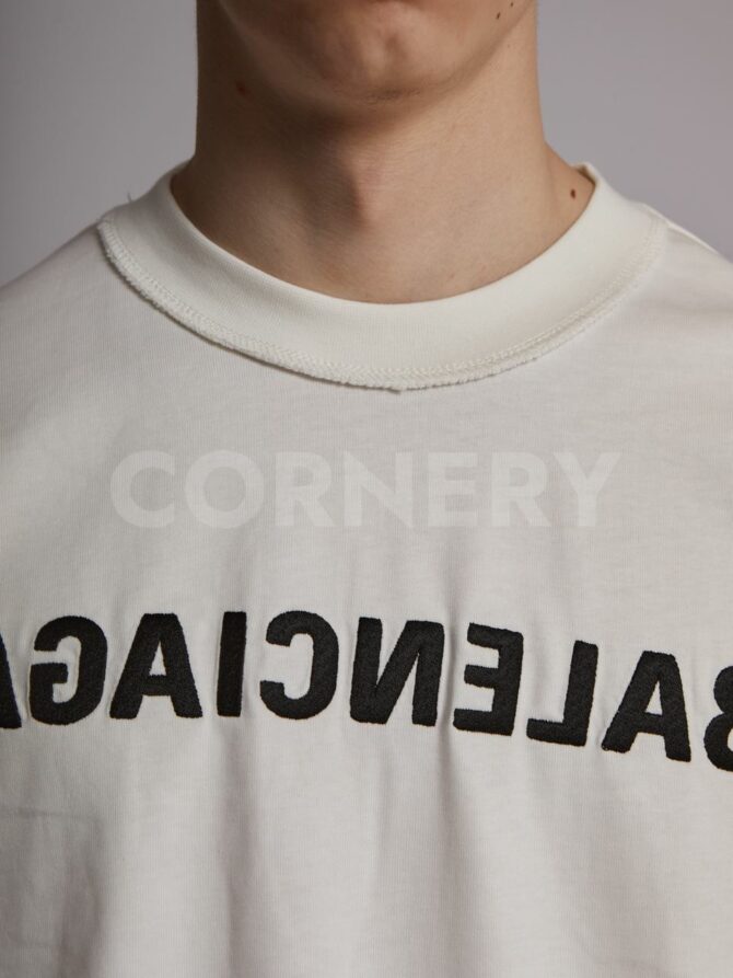 Футболка Balenciaga — изображение 8
