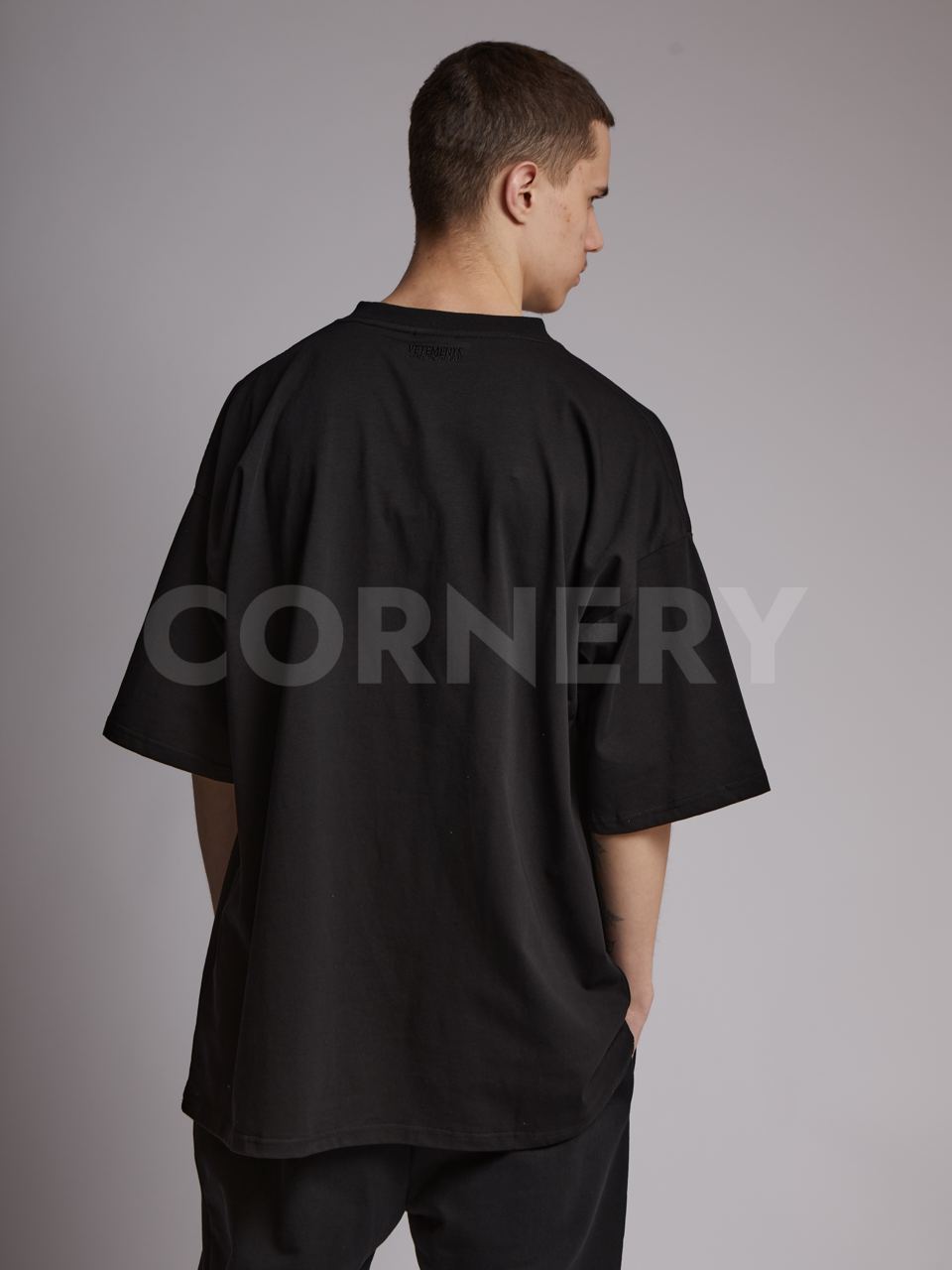 Футболка Vetements Think Dieftrefnly — фото 3