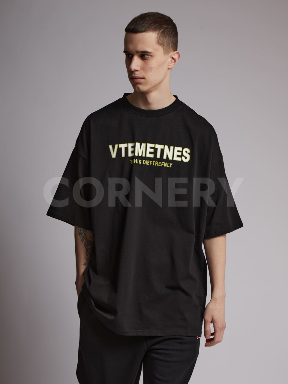 Футболка Vetements Think Dieftrefnly — фото 4
