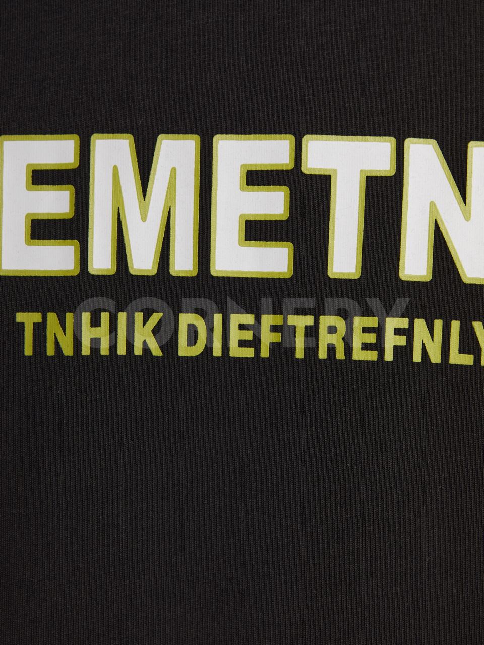 Футболка Vetements Think Dieftrefnly — фото 10