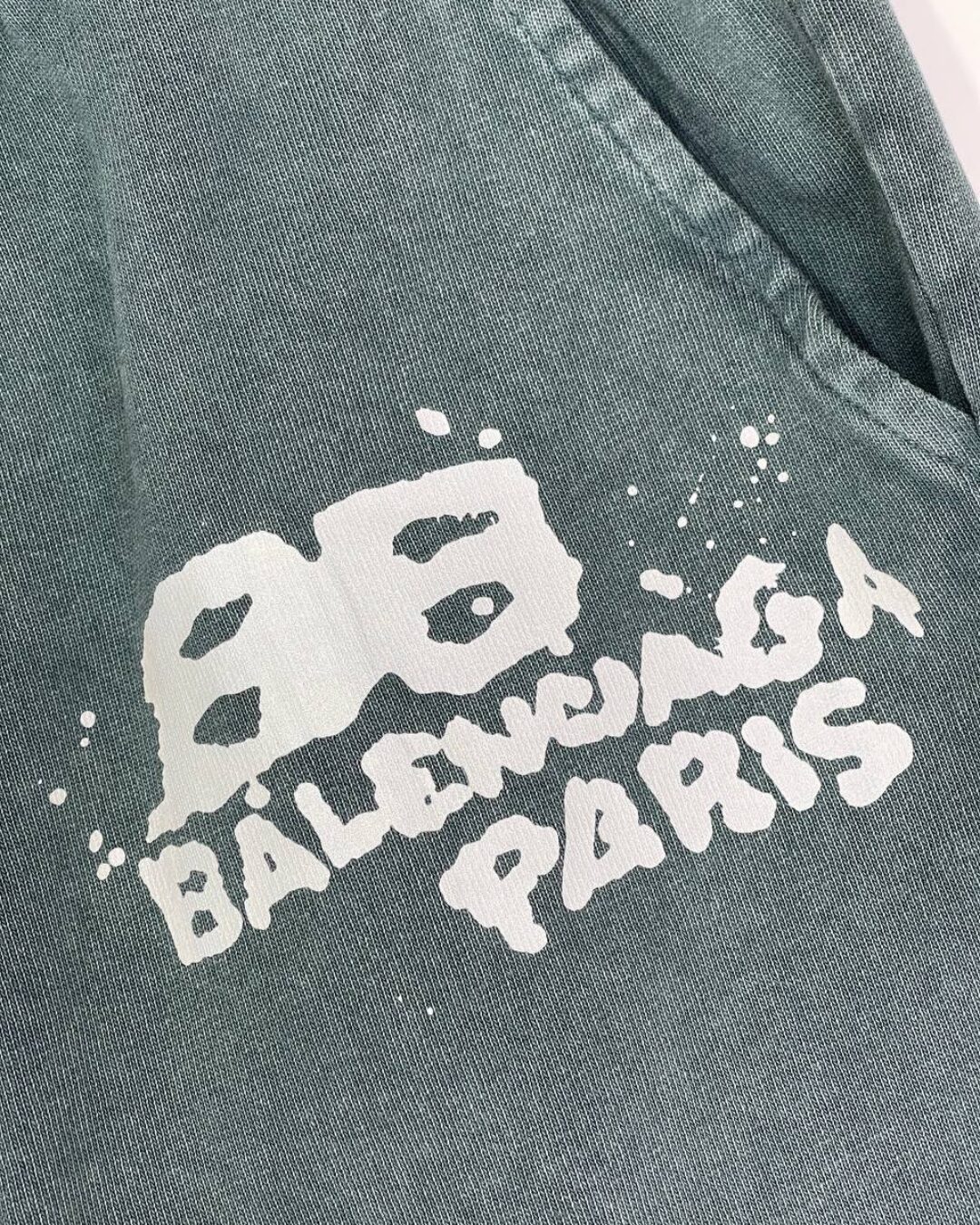 Шорты Balenciaga — изображение 4