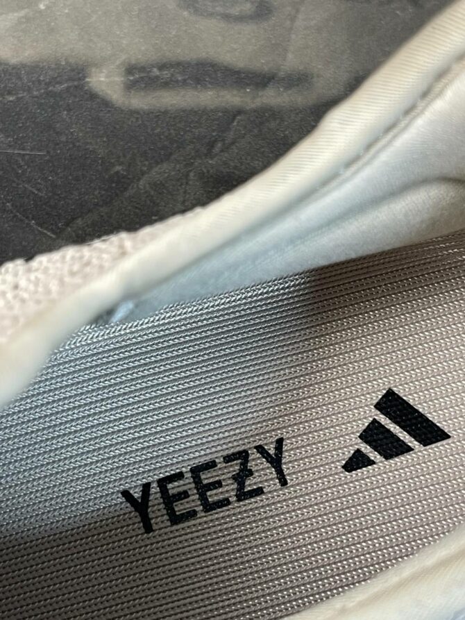 Yeezy 350 Slate — изображение 5