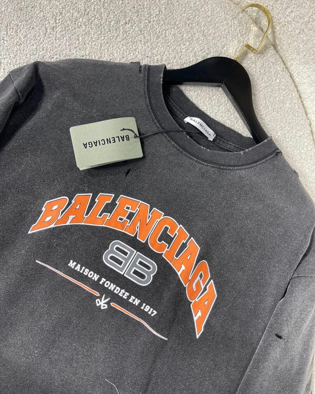 Футболка Balenciaga — изображение 5