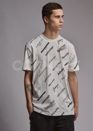 Футболка Balenciaga