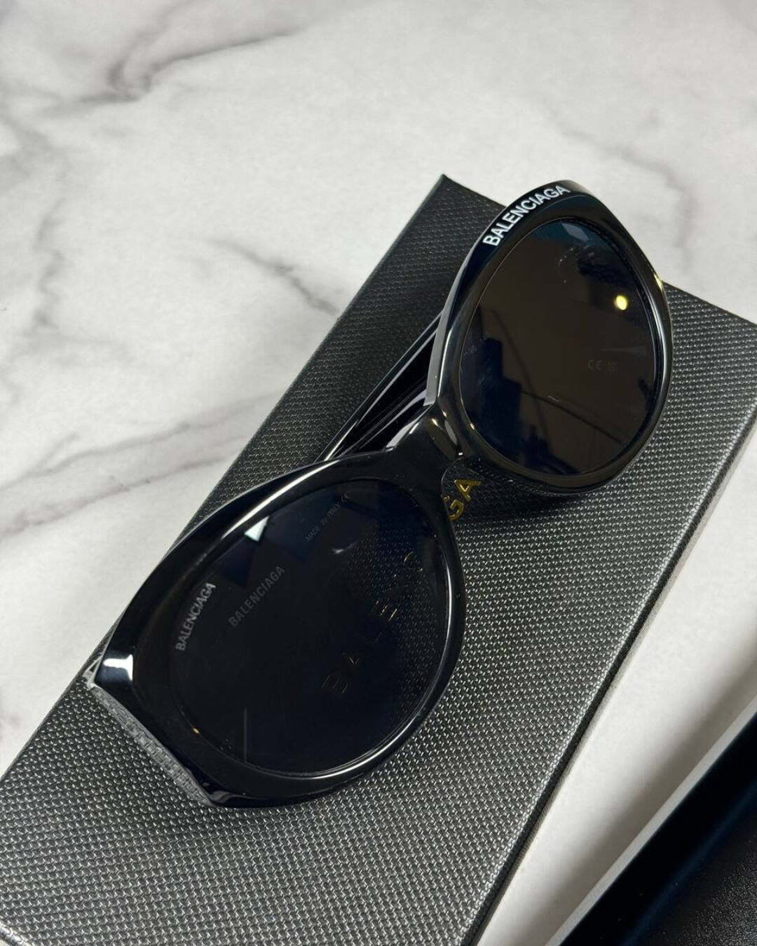 Очки Balenciaga — изображение 7