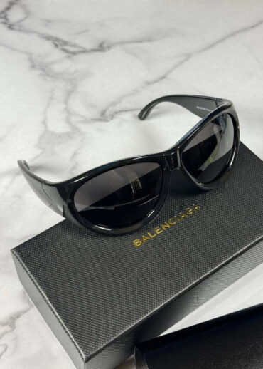 Очки Balenciaga