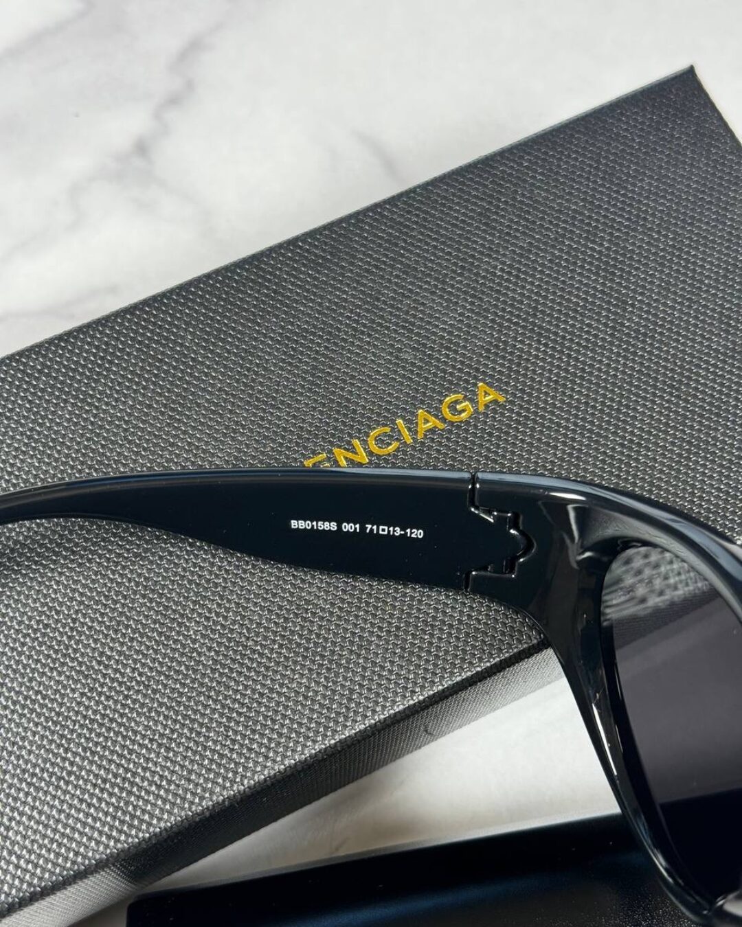 Очки Balenciaga — изображение 6