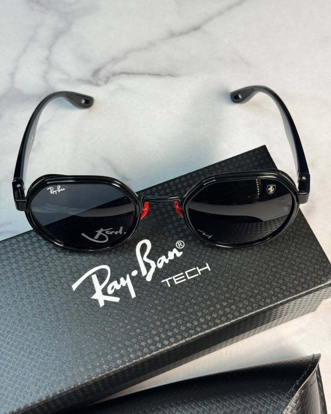 Очки Ray Ban x Ferrari — изображение 3
