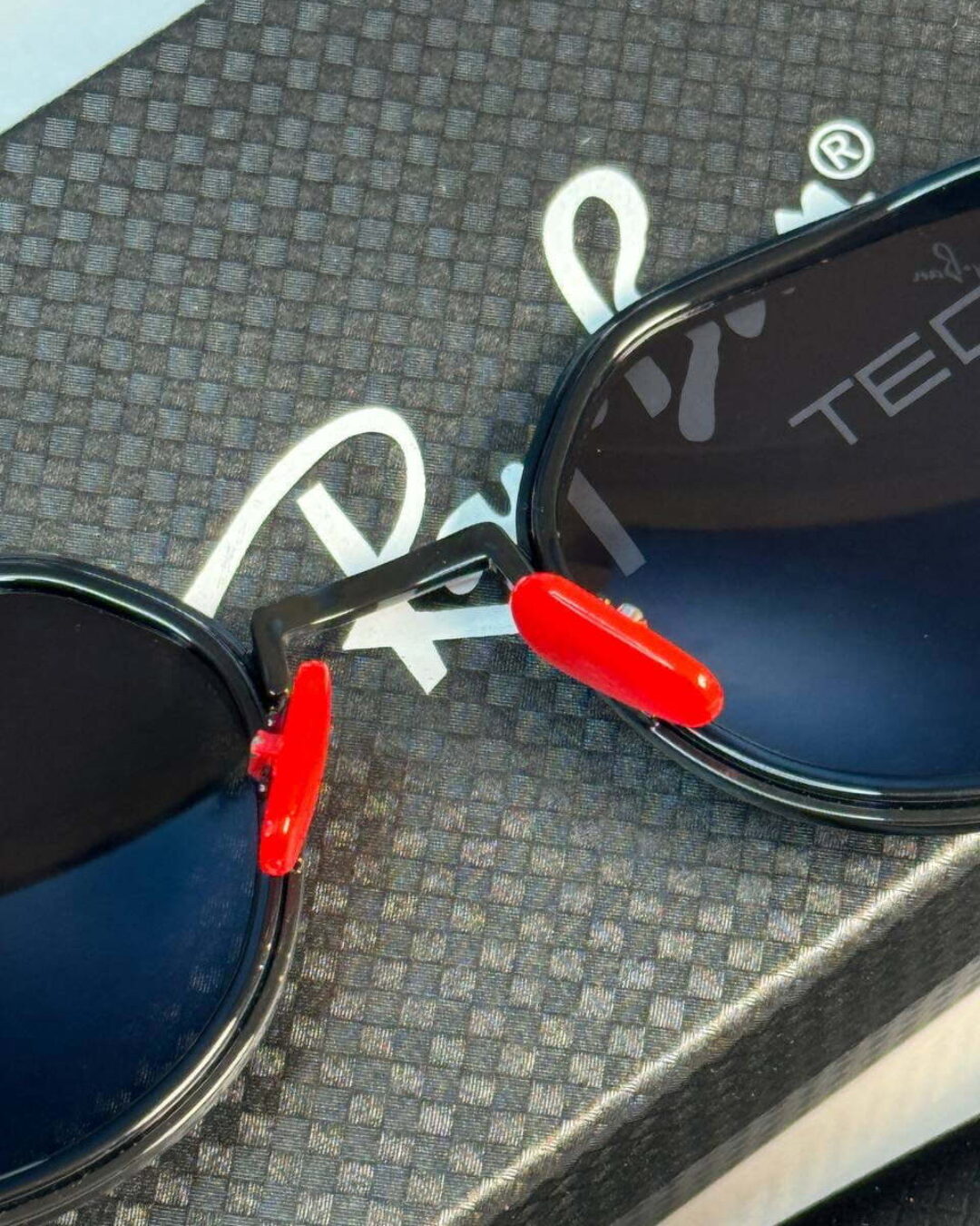 Очки Ray Ban x Ferrari — изображение 6