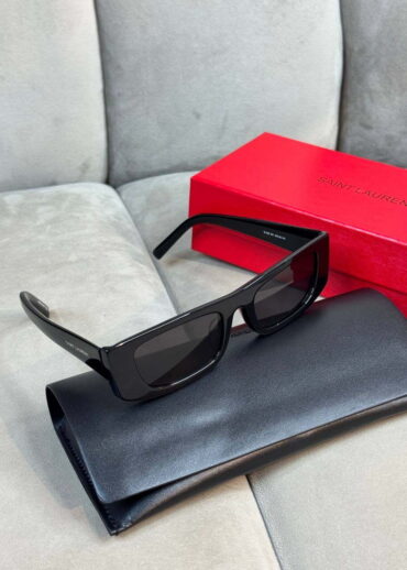 Очки Saint Laurent