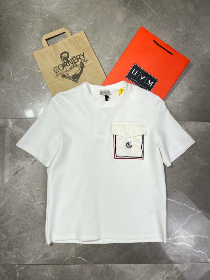 Футболка Moncler