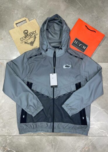 Ветровка Nike (дисконт)