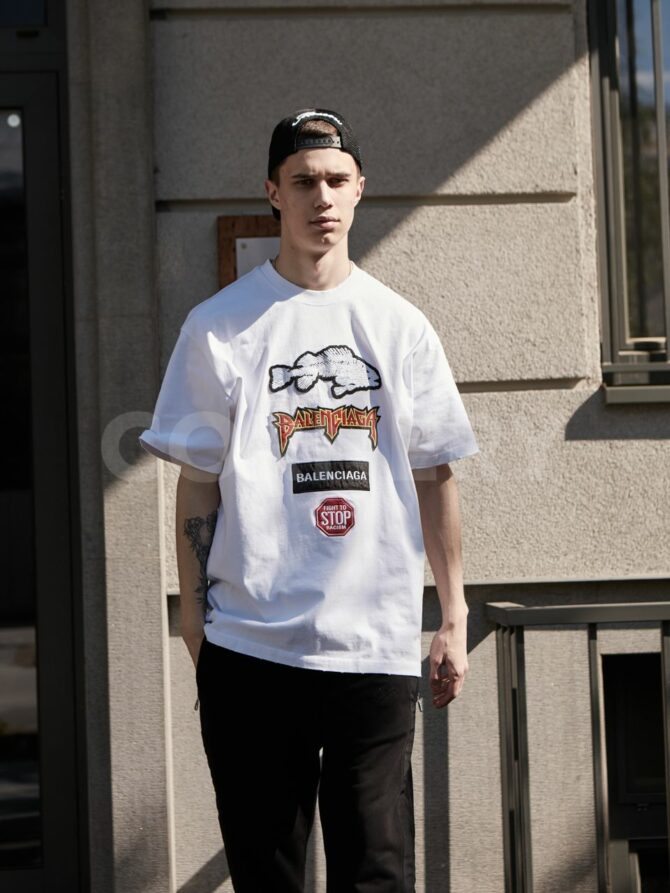 Футболка Balenciaga — изображение 8