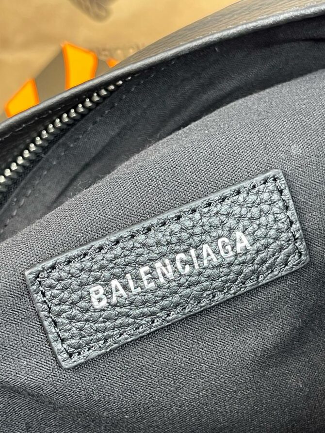 Сумка Balenciaga Everyday — изображение 8