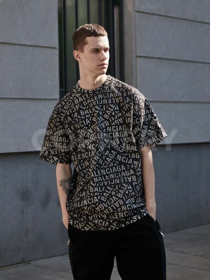 Футболка Balenciaga — изображение 4