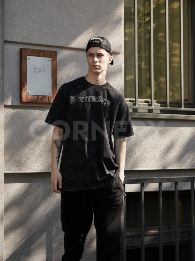 Футболка Vetements — изображение 3