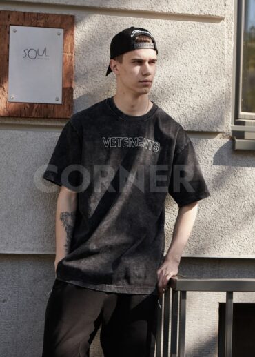 Футболка Vetements String Logo