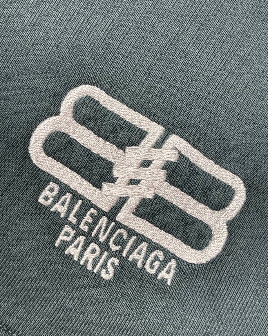 Шорты Balenciaga — изображение 4