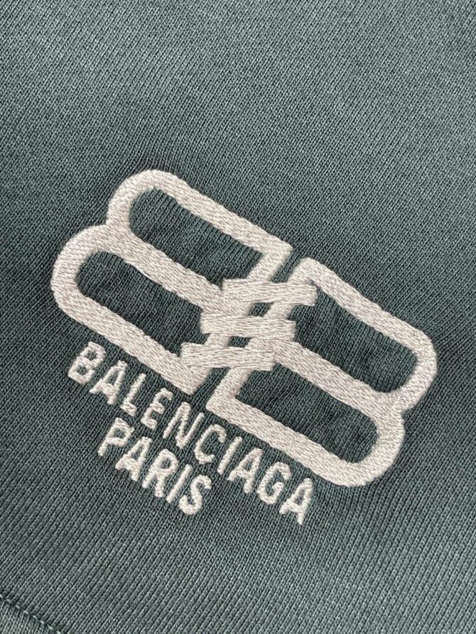 Шорты Balenciaga — изображение 4