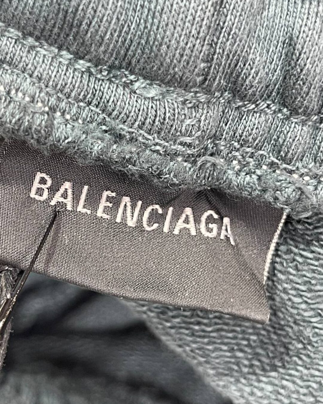 Шорты Balenciaga — изображение 9
