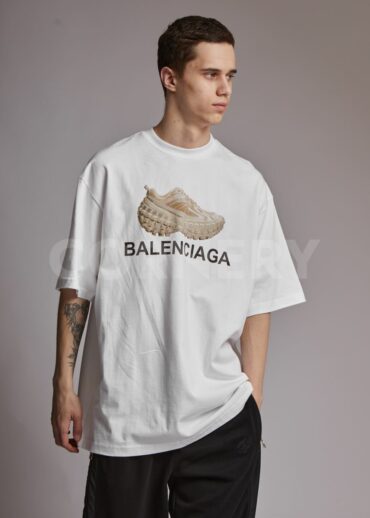 Футболка Balenciaga