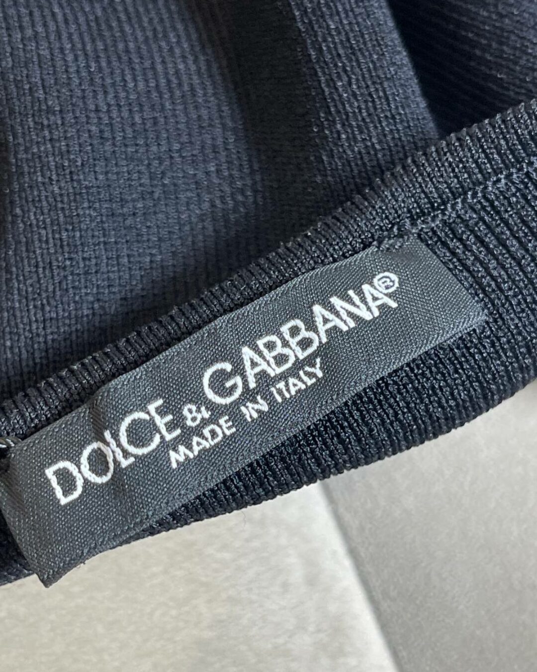 Топ Dolce & Gabbana (дисконт) — изображение 9