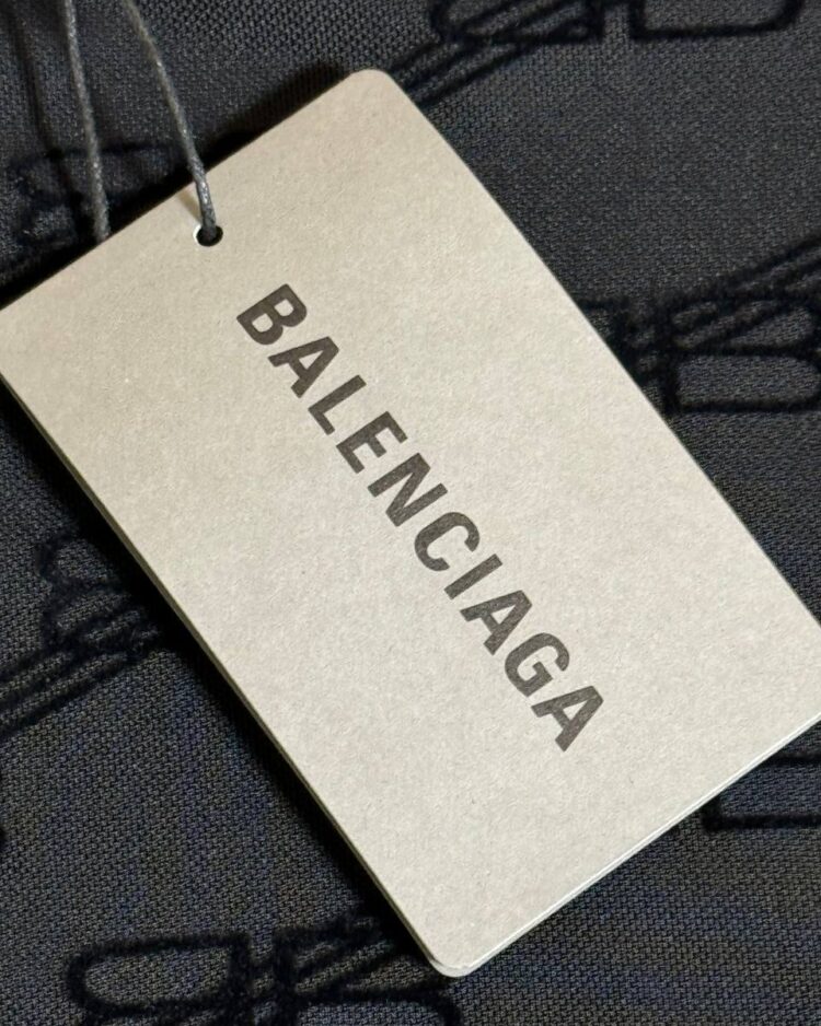 Кофта Balenciaga — фото 6