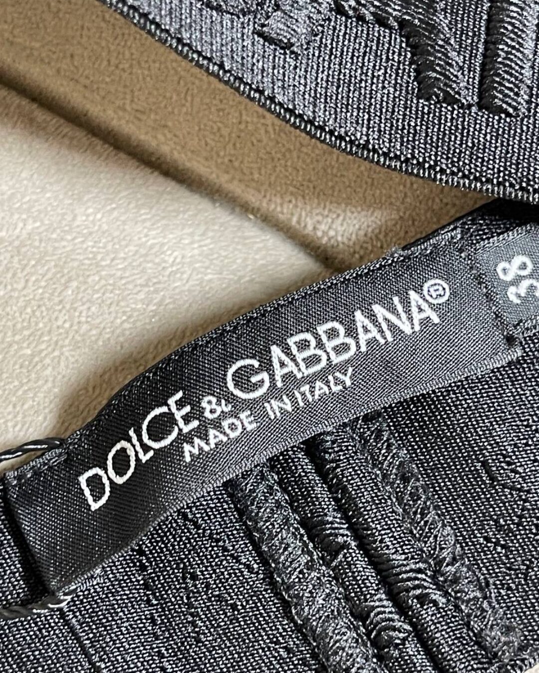 Топ Dolce & Gabbana — изображение 9