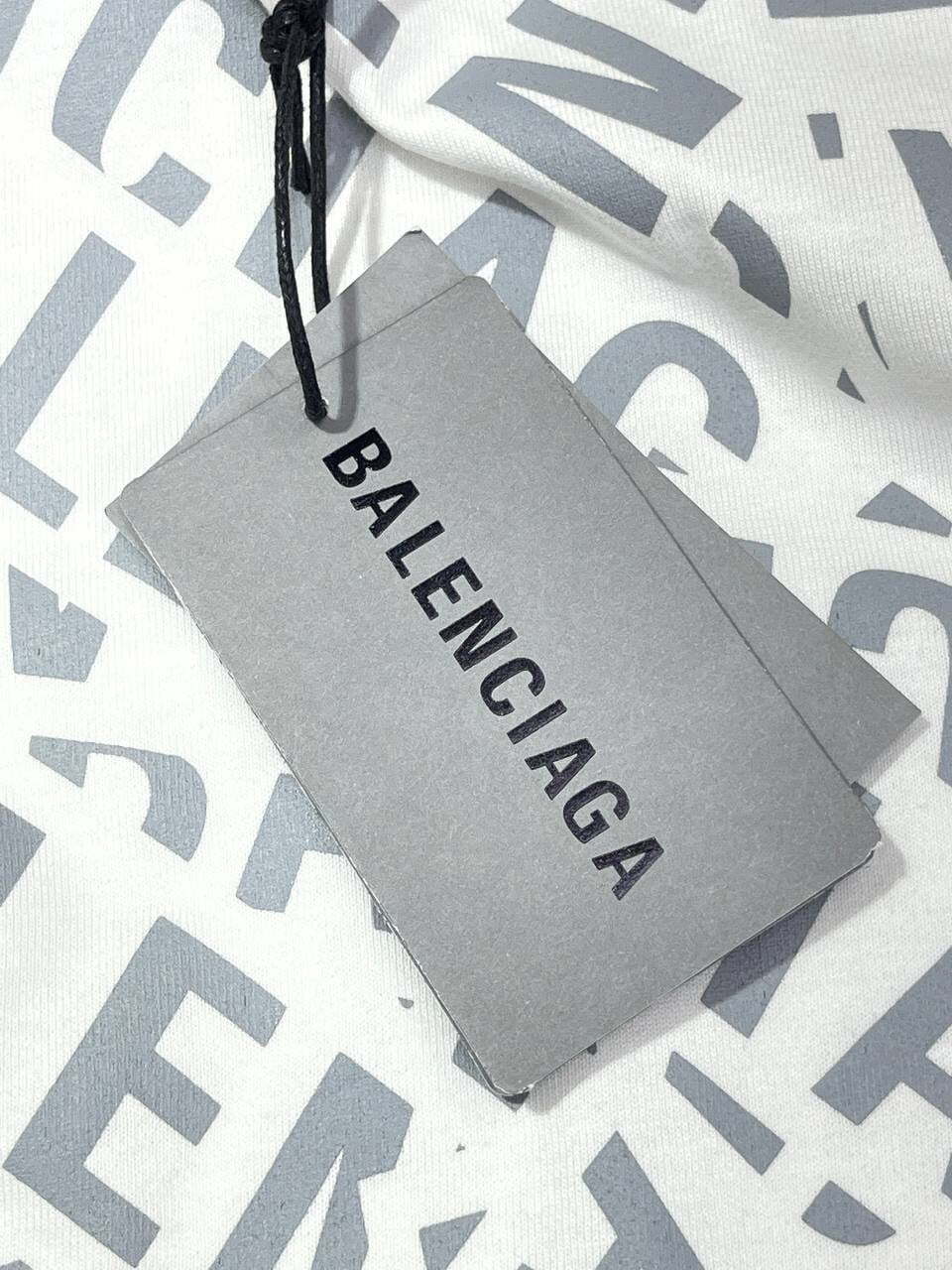 Футболка Balenciaga — фото 9