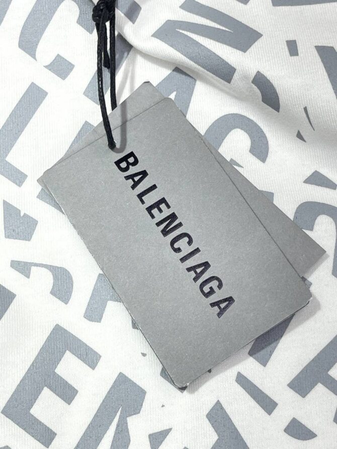 Футболка Balenciaga — изображение 8
