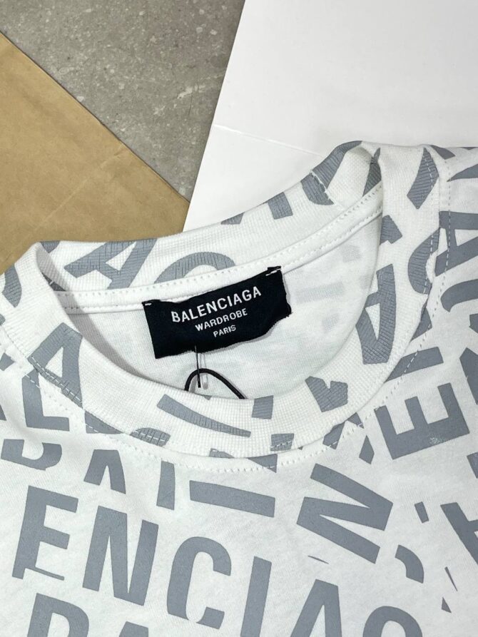 Футболка Balenciaga — изображение 9