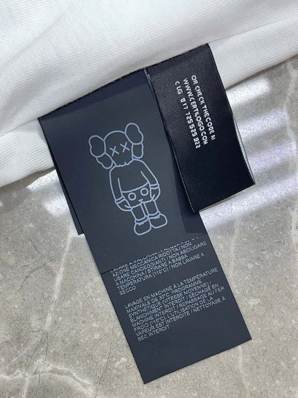 Футболка Off White x Kaws — фото 6