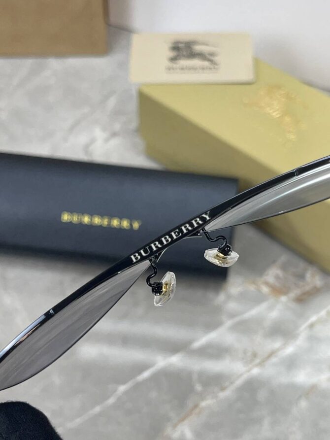 Очки Burberry — изображение 8
