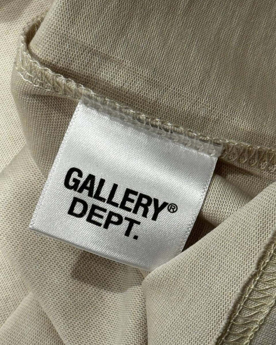 Футболка Gallery Dept — изображение 7