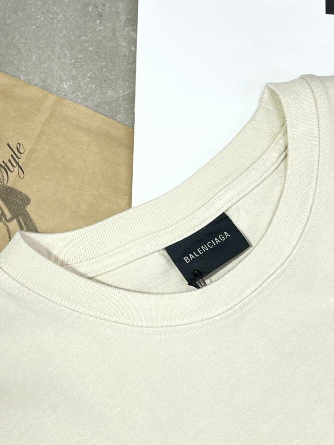 Футболка Balenciaga — изображение 7