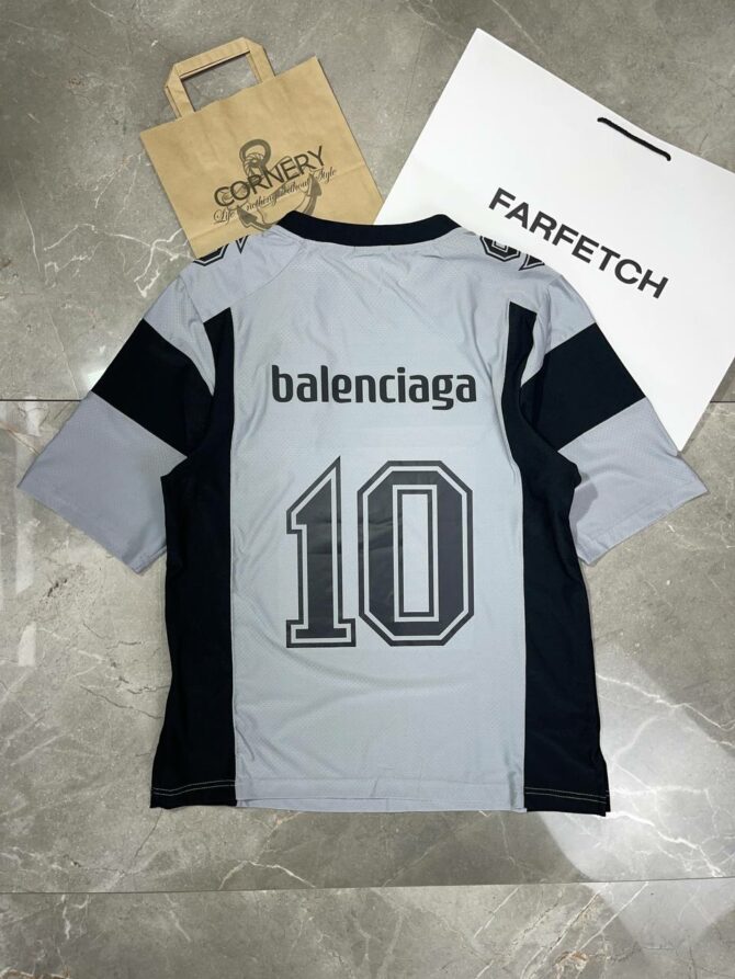 Футболка Balenciaga — изображение 2