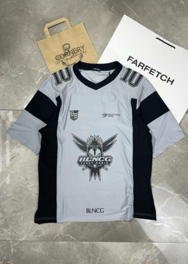 Футболка Balenciaga