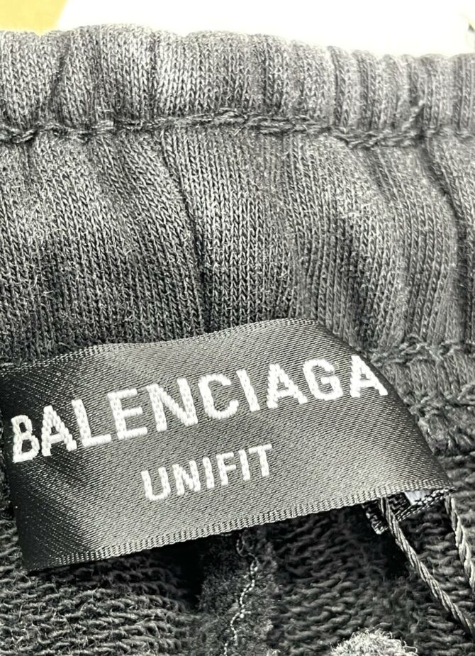 Шорты Balenciaga — изображение 9